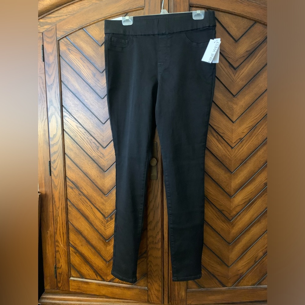 Nine West black skinny jeans size 12 long